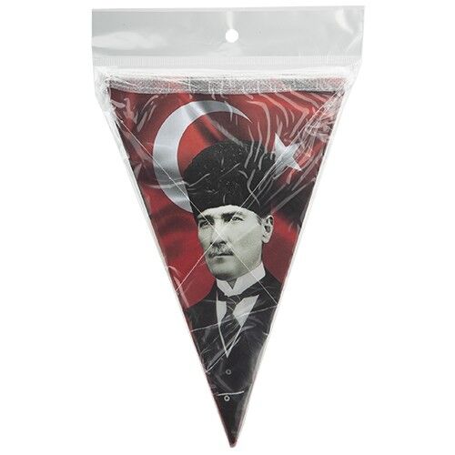 Toptan Atatürk Baskılı Üçgen Bayrak Flama